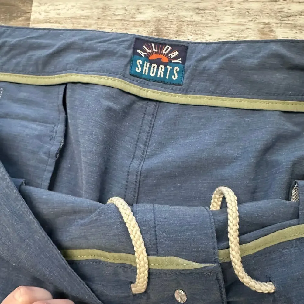 Faherty All Day Blue 4- Mens Outdoors Beach Performance Stretch‎ Hybrid Shorts